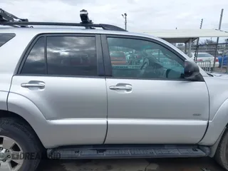 2008 Toyota 4Runner SR5 with VIN JTEZU14R488093169, listed as a IAAI auction lot 41456205 with 178,736 mi miles. Bid and sale history available at carsss.com. Image 14.