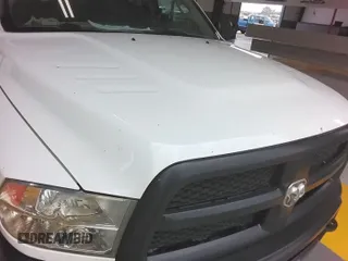 2017 Ram 2500 Tradesman z VIN 3C6TR5HT0HG771975, wystawiony jako IAAI lot #42801757 z przebiegiem 185 058 mil mil oraz . Historia ofert i sprzedaży dostępna na DreamBid. Obrazek 24.