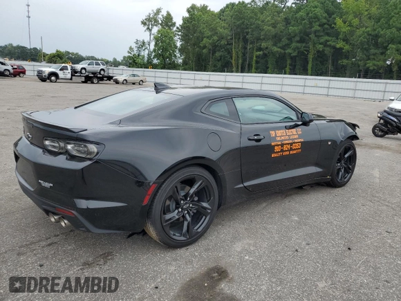 2022 Chevrolet Camaro 2LT with VIN 1G1FD1RS3N0110758, listed as a Copart auction lot 62610603 with 8,748 mi miles. Bid and sale history available at carsss.com. Image 3.