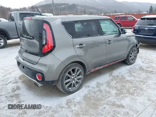 2018 Kia Soul ! with VIN KNDJX3AA1J7516465, listed as a IAAI auction lot 41619026 with 93,948 mi miles. Bid and sale history available at carsss.com. Image 4.