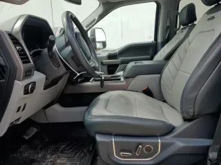 2022 Ford F-350 XL with VIN 1FT8W3DT3NEF75727, listed as a Copart auction lot 47227425 with 9,156 mi miles and Salvage title. Bid and sale history available at DreamBid. Image 7.