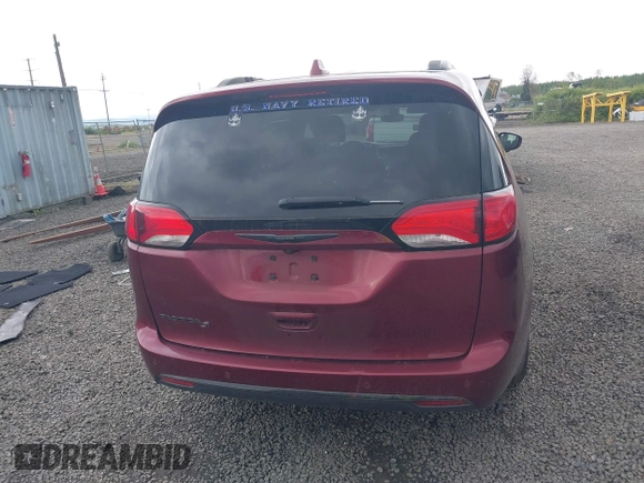 2020 Chrysler Pacifica Touring with VIN 2C4RC1FG6LR142887, listed as a IAAI auction lot 42260931 with 50,008 mi miles and . Bid and sale history available at DreamBid. Image 16.