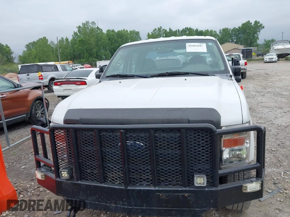 2008 Ford F-250 XL with VIN 1FTSW215X8EC30902, listed as a IAAI auction lot 42683681 with 197,476 mi miles and . Bid and sale history available at DreamBid. Image 12.
