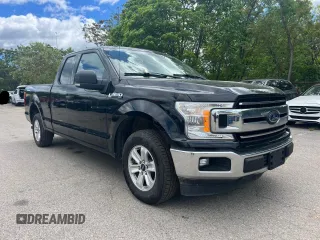 2018 Ford F-150 XL z VIN 1FTEX1CB0JKF17440, wystawiony jako Copart lot #57720105 z przebiegiem 168 009 mil mil oraz Czysty tytuł • Clean title. Historia ofert i sprzedaży dostępna na DreamBid. Obrazek 1.