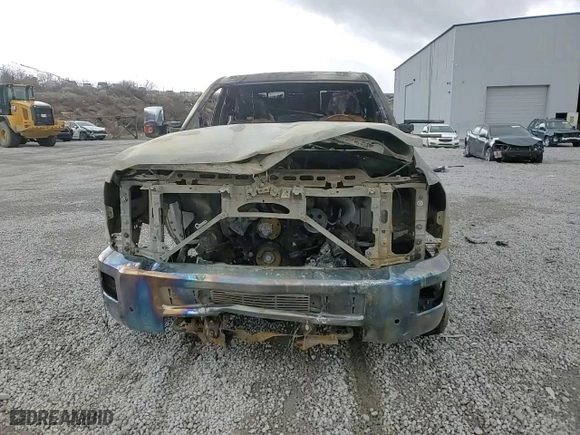 2015 Chevrolet Silverado 3500HD Built After Aug 14 LTZ with VIN 1GC4K0C83FF545581, listed as a Copart auction lot 47803365 with 0 mi miles and Non Repairable. Bid and sale history available at carsss.com. Image 11.