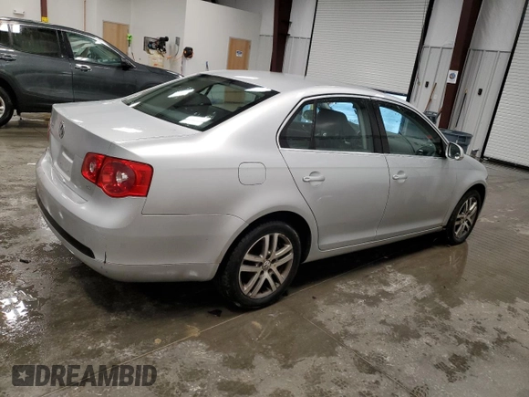 2005 Volkswagen Jetta Sedan 2.5L with VIN 3VWSG71K05M602816, listed as a Copart auction lot 41414825 with 116,842 mi miles and Non Repairable. Bid and sale history available at carsss.com. Image 3.