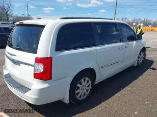 2012 Chrysler Town & Country Touring-L with VIN 2C4RC1CG4CR270789, listed as a IAAI auction lot 41879185 with 165,479 mi miles. Bid and sale history available at carsss.com. Image 4.