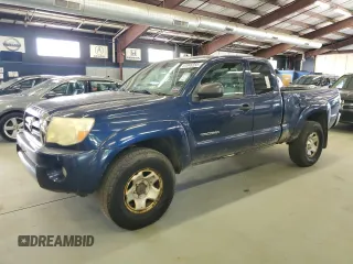 2008 Toyota Tacoma with VIN 5TEUU42N38Z480519, listed as a Copart auction lot 67046255 with 147,917 mi miles and Clean title. Bid and sale history available at DreamBid. Image 1.