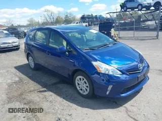 2013 Toyota Prius Two with VIN JTDZN3EU2D3276481, listed as a IAAI auction lot 42036584 with 210,766 mi miles and . Bid and sale history available at carsss.com. Image 1.