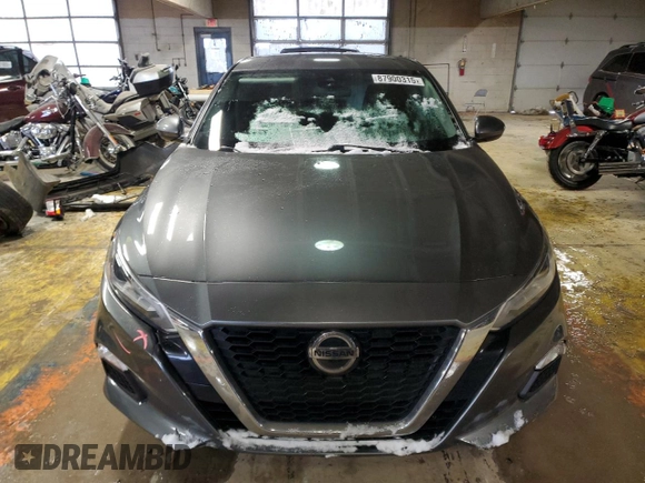 2022 Nissan Altima SV z VIN 1N4BL4DV3NN321561, wystawiony jako Copart lot #87900315 z przebiegiem 116 955 mil mil oraz Szkoda całkowita • Salvage title. Historia ofert i sprzedaży dostępna na DreamBid. Obrazek 5.