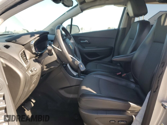 2022 Chevrolet Trax LT with VIN KL7CJPSMXNB568381, listed as a Copart auction lot 46663095 with 53,559 mi miles and Salvage title. Bid and sale history available at DreamBid. Image 7.