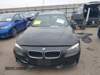 2013 BMW 3 Series 328i with VIN WBA3C1C58DF441909, listed as a IAAI auction lot 41915194 with 161,689 mi miles and . Bid and sale history available at carsss.com. Image 11.