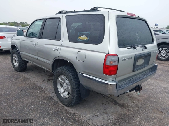 2000 Toyota 4Runner SR5 with VIN JT3HN86R1Y0301238, listed as a IAAI auction lot 41896529 with 317,095 mi miles. Bid and sale history available at carsss.com. Image 3.