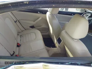 2015 Volkswagen Passat 2.0L TDI SEL Premium with VIN 1VWCV7A38FC022252, listed as a IAAI auction lot 41833398 with 131,411 mi miles. Bid and sale history available at carsss.com. Image 8.