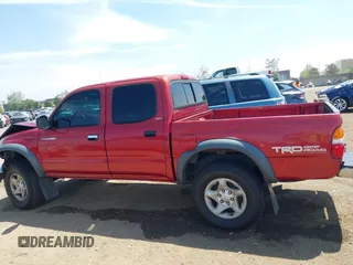 2004 Toyota Tacoma PreRunner z VIN 5TEGN92N84Z324686, wystawiony jako IAAI lot #42161414 z przebiegiem 284 716 mil mil oraz . Historia ofert i sprzedaży dostępna na DreamBid. Obrazek 14.