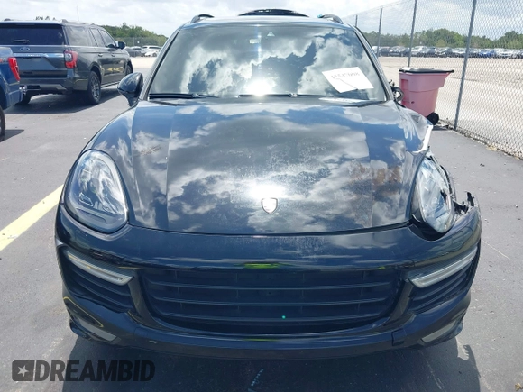 2016 Porsche Cayenne GTS z VIN WP1AD2A25GLA70430, wystawiony jako IAAI lot #42547008 z przebiegiem 108 374 mil mil oraz . Historia ofert i sprzedaży dostępna na DreamBid. Obrazek 12.