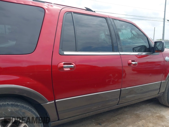2016 Ford Expedition Max XLT z VIN 1FMJK1HT9GEF29071, wystawiony jako IAAI lot #42132967 z przebiegiem 122 299 mil mil oraz . Historia ofert i sprzedaży dostępna na DreamBid. Obrazek 13.