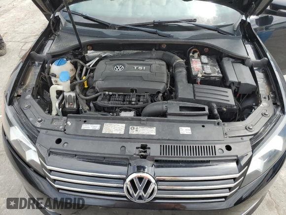 2014 Volkswagen Passat SE z VIN 1VWBT7A38EC049323, wystawiony jako Copart lot #57847025 z przebiegiem 86 241 mil mil oraz Tytuł czysty. Historia ofert i sprzedaży dostępna na DreamBid. Obrazek 11.