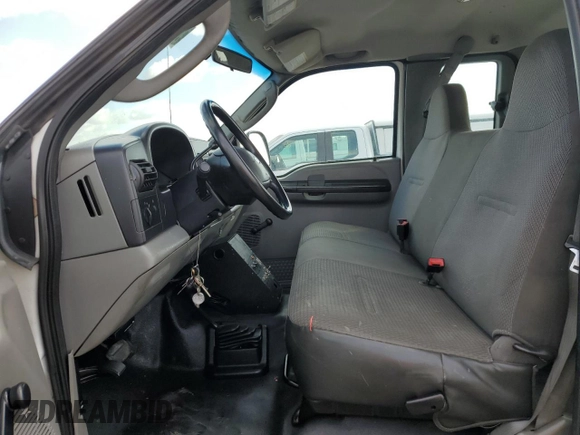 2006 Ford Super Duty F-250 XL with VIN 1FTSX21586EA29669, listed as a Copart auction lot 71964414 with 298,897 mi miles and Clean Title. Bid and sale history available at carsss.com. Image 7.