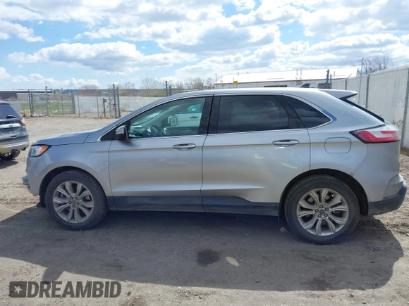 2022 Ford Edge Titanium with VIN 2FMPK4K95NBA62894, listed as a IAAI auction lot 41977805 with 43,376 mi miles. Bid and sale history available at carsss.com. Image 14.