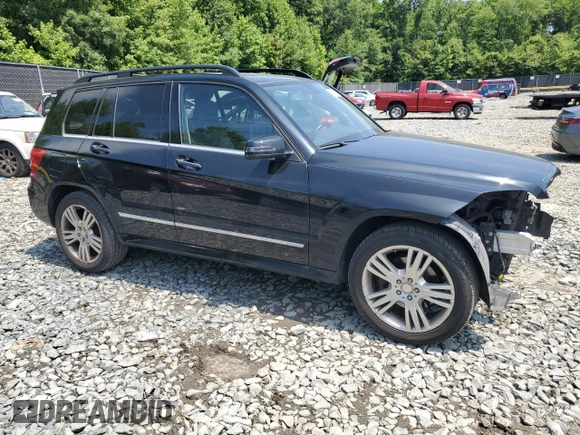 2014 Mercedes-Benz GLK 350 with VIN WDCGG8JB7EG208524, listed as a Copart auction lot 60919654 with 114,945 mi miles and Salvage Title. Bid and sale history available at DreamBid. Image 4.