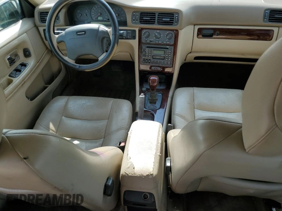 2000 Volvo S70 с VIN YV1LS61J2Y2667079, выставлен на аукционе Copart как лот 69458774 с пробегом Не указан миль и Списание • Salvage title. История ставок и продаж доступна на DreamBid. Изображение 8.
