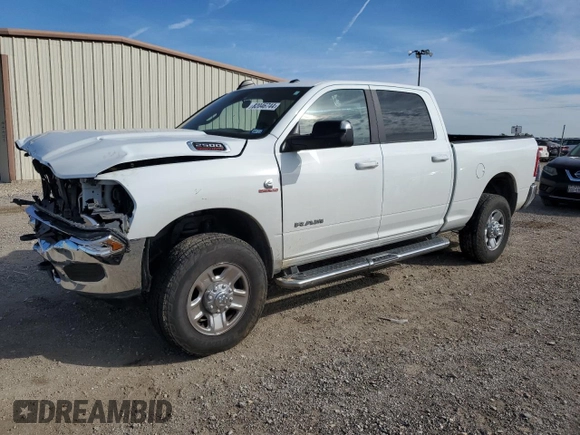 2022 Ram 2500 Big Horn with VIN 3C6UR5DL3NG296697, listed as a Copart auction lot 82046744 with 54,072 mi miles and Salvage Title. Bid and sale history available at carsss.com. Image 1.