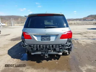 2016 Mercedes-Benz GL with VIN 4JGDF6EE3GA633180, listed as a IAAI auction lot 41623280 with 120,294 mi miles. Bid and sale history available at carsss.com. Image 17.