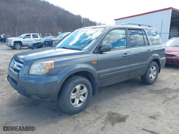 2008 Honda Pilot VP with VIN 5FNYF18268B009277, listed as a IAAI auction lot 41855234 with 150,311 mi miles. Bid and sale history available at carsss.com. Image 2.
