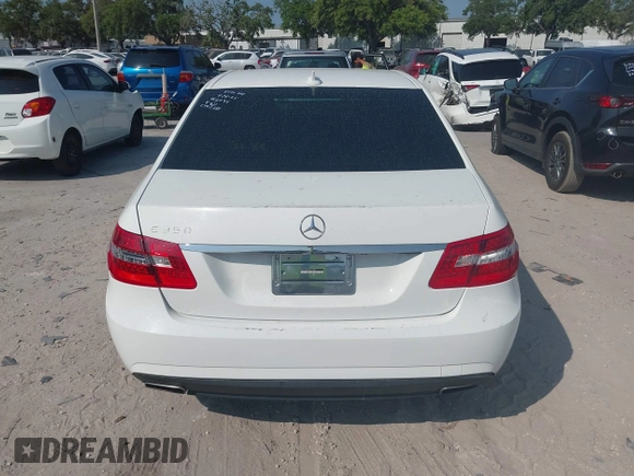 2013 Mercedes-Benz E 350 Luxury с VIN WDDHF5KB3DA664800, выставлен на аукционе IAAI как лот 42154013 с пробегом 107 140 миль миль и . История ставок и продаж доступна на DreamBid. Изображение 16.