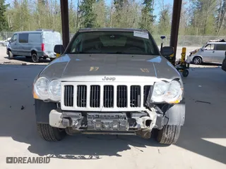 2008 Jeep Grand Cherokee Laredo with VIN 1J8GR48K18C222454, listed as a IAAI auction lot 42047541 with 180,145 mi miles. Bid and sale history available at carsss.com. Image 13.