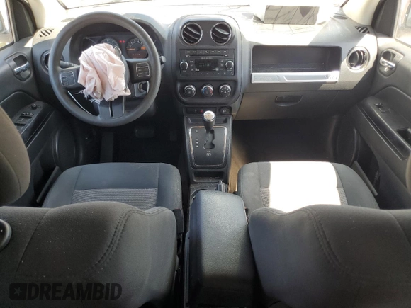 2017 Jeep Compass Sport with VIN 1C4NJCBA6HD124515, listed as a Copart auction lot 60376945 with 150,399 mi miles and Salvage title. Bid and sale history available at DreamBid. Image 8.