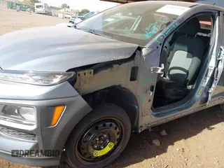 2018 Hyundai Kona SE with VIN KM8K12AA1JU067835, listed as a IAAI auction lot 41403740 with 88,378 mi miles and . Bid and sale history available at DreamBid. Image 6.