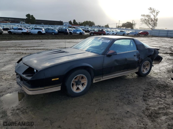 1984 Chevrolet Camaro Z28 Sport with VIN 1G1AP87G7EL175104, listed as a Copart auction lot 86895534 with 27,874 mi miles and Salvage Title. Bid and sale history available at carsss.com. Image 1.