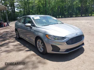 2020 Ford Fusion SE with VIN 3FA6P0H78LR238888, listed as a IAAI auction lot 39798297 with 76,566 mi miles and . Bid and sale history available at DreamBid. Image 1.