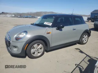 2015 MINI Hardtop with VIN WMWXM5C58FT940378, listed as a Copart auction lot 52156005 with 115,758 mi miles and Clean title. Bid and sale history available at DreamBid. Image 1.