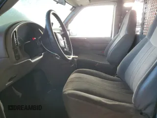 2005 Chevrolet Astro Cargo z VIN 1GCDM19X85B130065, wystawiony jako Copart lot #52392615 z przebiegiem 160 950 mil mil oraz Szkoda całkowita • Salvage title. Historia ofert i sprzedaży dostępna na DreamBid. Obrazek 7.