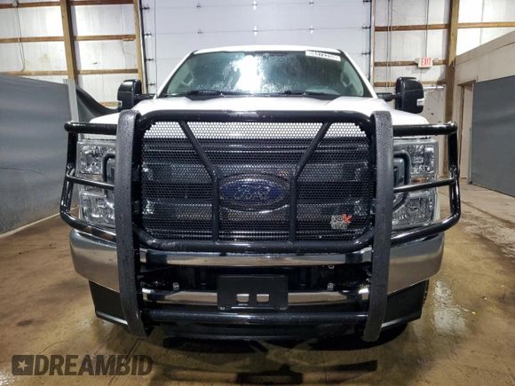 2020 Ford F-250 XL z VIN 1FT7W2B64LEC46812, wystawiony jako Copart lot #58372255 z przebiegiem 144 286 mil mil oraz Czysty tytuł • Clean title. Historia ofert i sprzedaży dostępna na DreamBid. Obrazek 5.