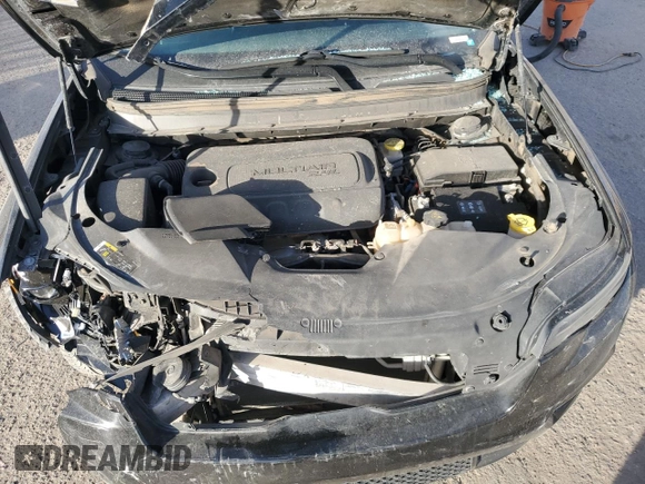 2019 Jeep Cherokee Latitude с VIN 1C4PJLCB6KD490448, выставлен на аукционе Copart как лот 43361195 с пробегом 97 278 миль миль и Списание • Salvage title. История ставок и продаж доступна на DreamBid. Изображение 13.