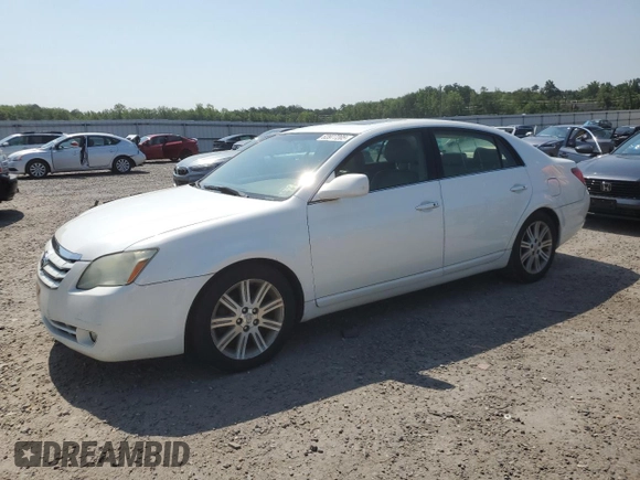 2006 Toyota Avalon XL with VIN 4T1BK36B96U164292, listed as a Copart auction lot 63977205 with 228,341 mi miles and Clean title. Bid and sale history available at DreamBid. Image 1.