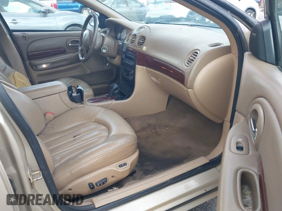 1999 Chrysler LHS with VIN 2C3HC56G8XH646263, listed as a IAAI auction lot 41555489 with 178,001 mi miles and . Bid and sale history available at DreamBid. Image 5.