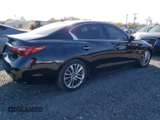 2018 Infiniti Q50 Luxe with VIN JN1EV7AR6JM443389, listed as a Copart auction lot 53515455 with 132,762 mi miles and Clean title. Bid and sale history available at DreamBid. Image 3.