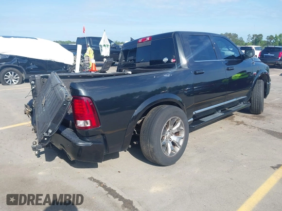 2018 Ram 1500 Limited z VIN 1C6RR6PT9JS193181, wystawiony jako IAAI lot #42133768 z przebiegiem 75 658 mil mil oraz . Historia ofert i sprzedaży dostępna na DreamBid. Obrazek 4.
