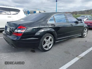 2007 Mercedes-Benz S 550 z VIN WDDNG71X07A111017, wystawiony jako IAAI lot #40911702 z przebiegiem 217 532 mil mil oraz . Historia ofert i sprzedaży dostępna na DreamBid. Obrazek 4.