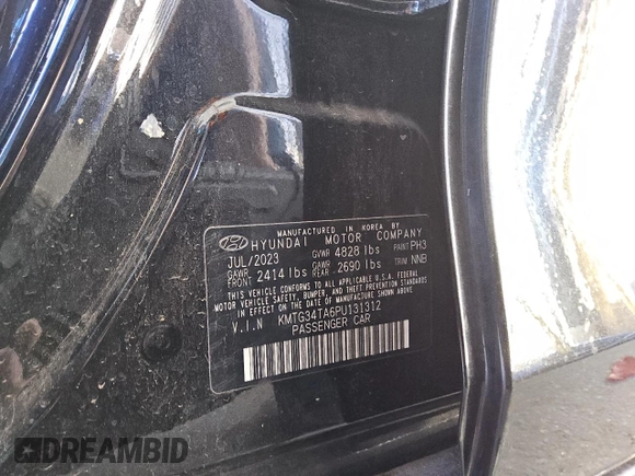 2023 Genesis G70 2.0T with VIN KMTG34TA6PU131312, listed as a Copart auction lot 84861294 with 31,613 mi miles and Non Repairable. Bid and sale history available at DreamBid. Image 12.