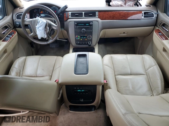 2014 GMC Yukon XL SLT with VIN 1GKS1KE00ER195261, listed as a Copart auction lot 49285785 with 167,889 mi miles and Non Repairable. Bid and sale history available at carsss.com. Image 8.