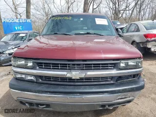2002 Chevrolet Silverado 1500 LS with VIN 1GCEK19T32E191759, listed as a IAAI auction lot 41880468 with 247,877 mi miles. Bid and sale history available at carsss.com. Image 13.