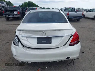 2017 Mercedes-Benz C 300 с VIN 55SWF4JB9HU179554, выставлен на аукционе IAAI как лот 42290729 с пробегом 142 389 миль миль и . История ставок и продаж доступна на DreamBid. Изображение 15.