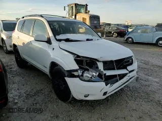 2007 Toyota RAV4 Sport with VIN JTMBK32V476025200, listed as a Copart auction lot 85039324 with 177,018 mi miles and Salvage Title. Bid and sale history available at carsss.com. Image 10.