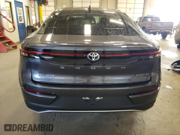 2024 Toyota Crown Platinum with VIN JTDAFAAF2R3010004, listed as a Copart auction lot 79847614 with 1,215 mi miles and Salvage Title. Bid and sale history available at DreamBid. Image 6.